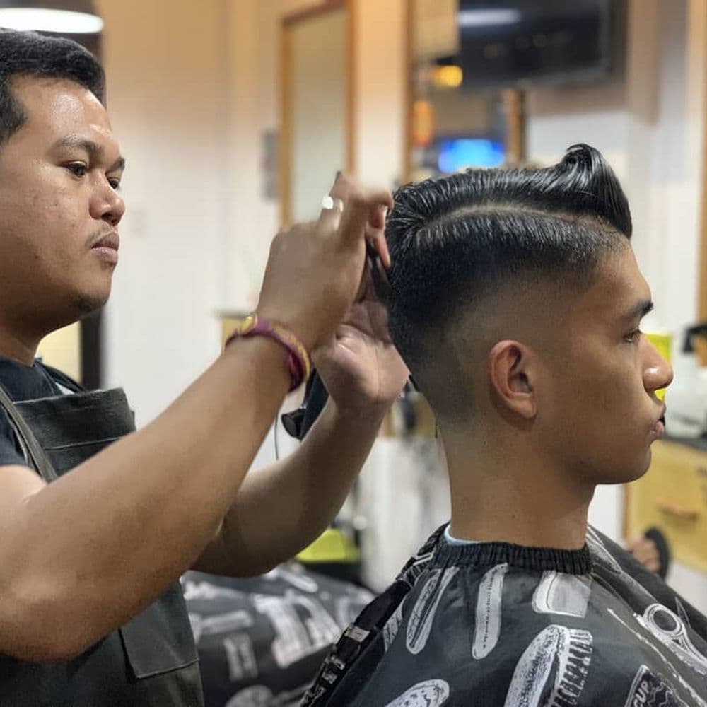 Ying Barbershop - Photo 2